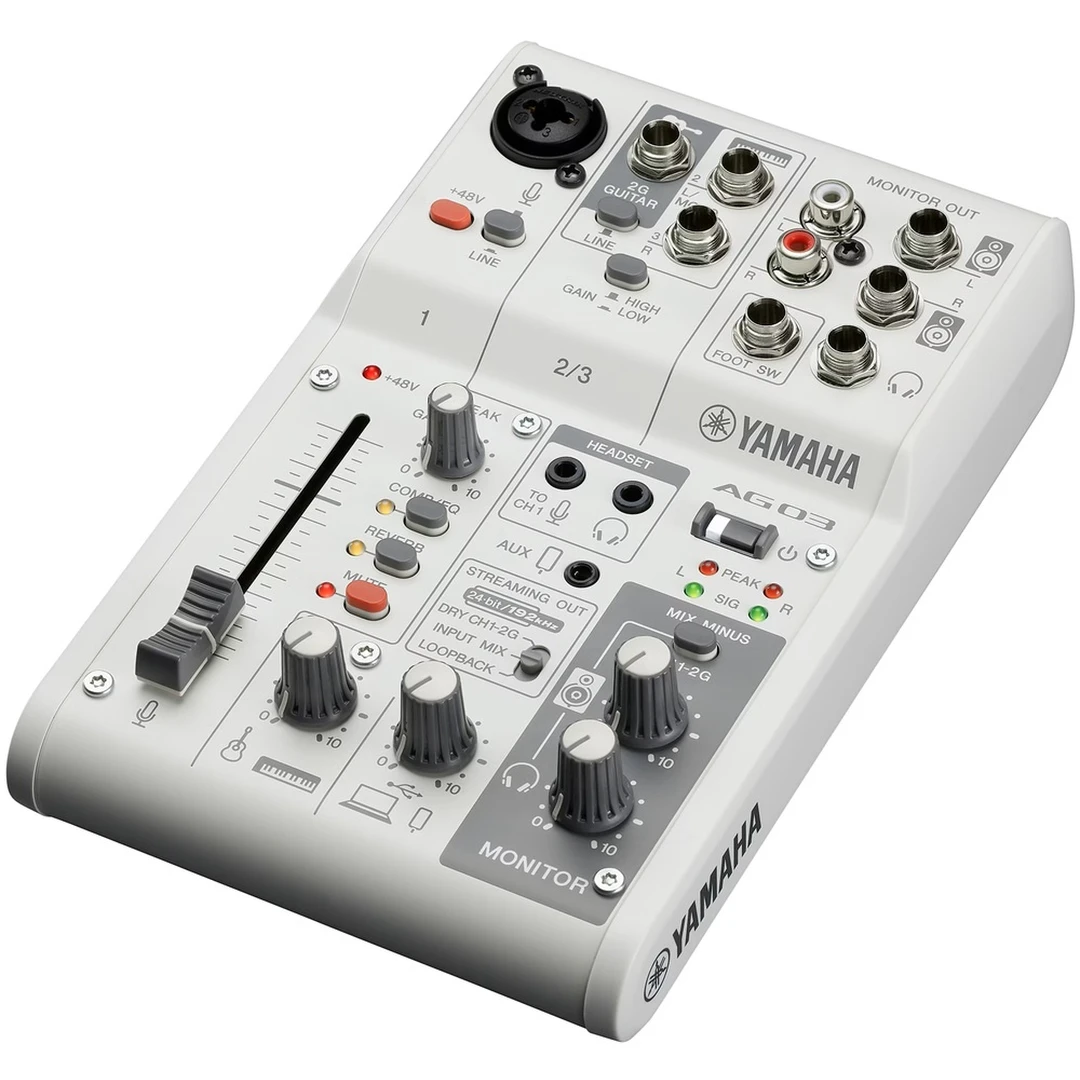Комплект студийного оборудования Yamaha AG03MK2 White LSPK