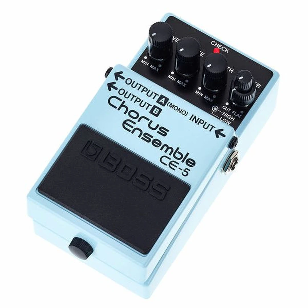 Педаль эффектов Boss CE-5 Chorus Ensemble