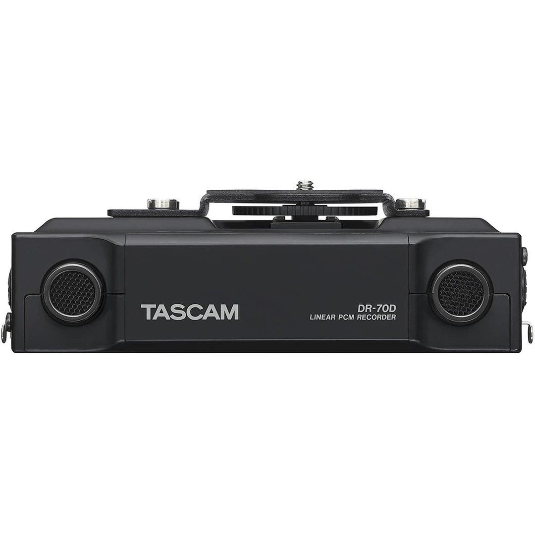 Портативный рекордер Tascam DR-70D