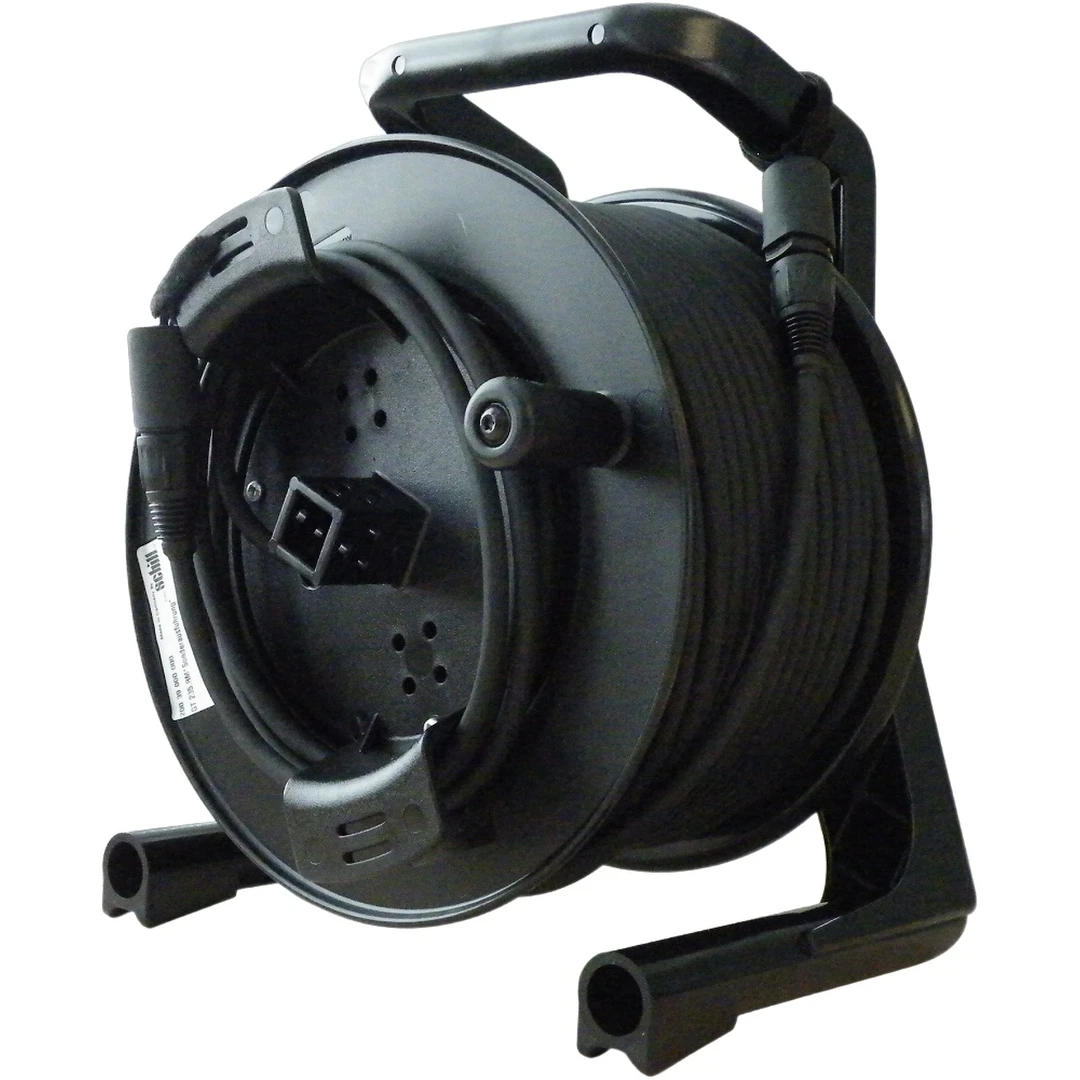 Кабель Klark Teknik NCAT5E-50M