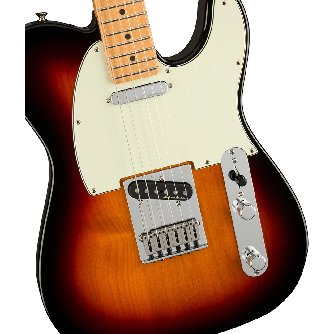 Электрогитара Fender Player Plus Telecaster MN 3-Tone Sunburst