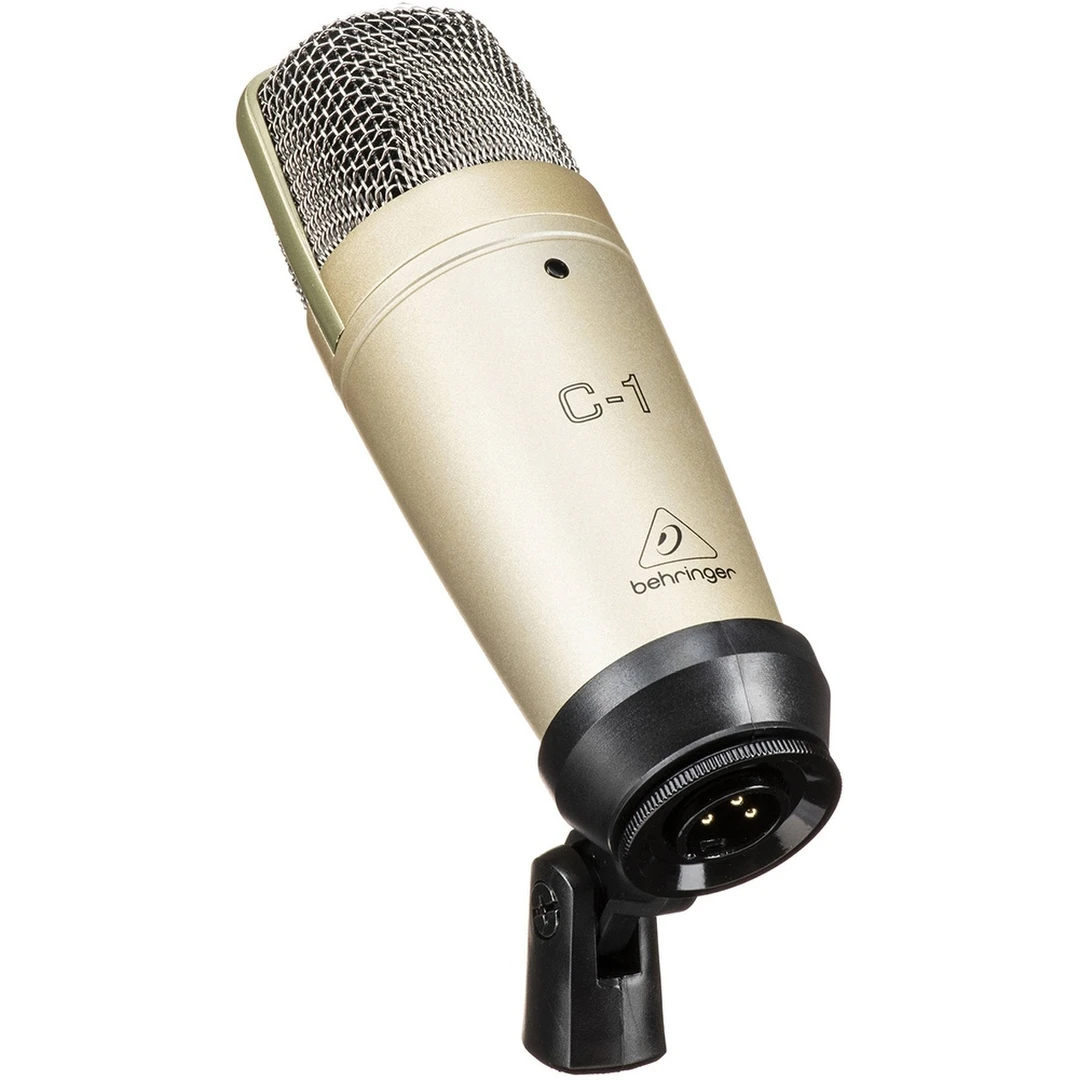 Студийный комплект Behringer U-PHORIA Studio Pro