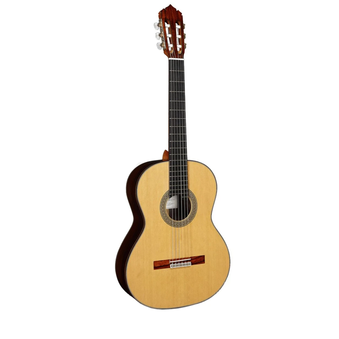 Классическая гитара Alhambra Mengual &amp; Margarit NT