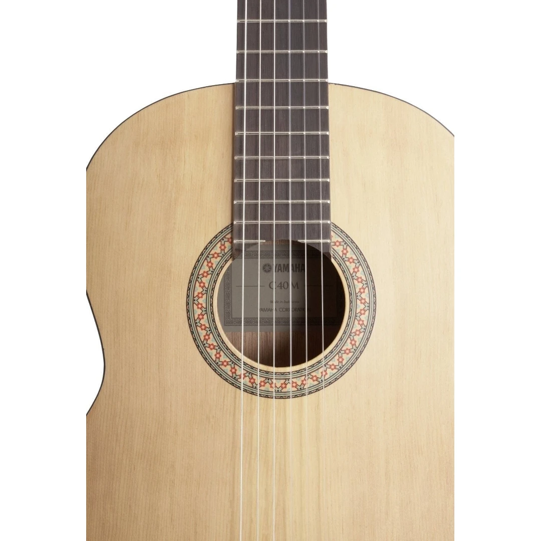 Классическая гитара Yamaha C40M