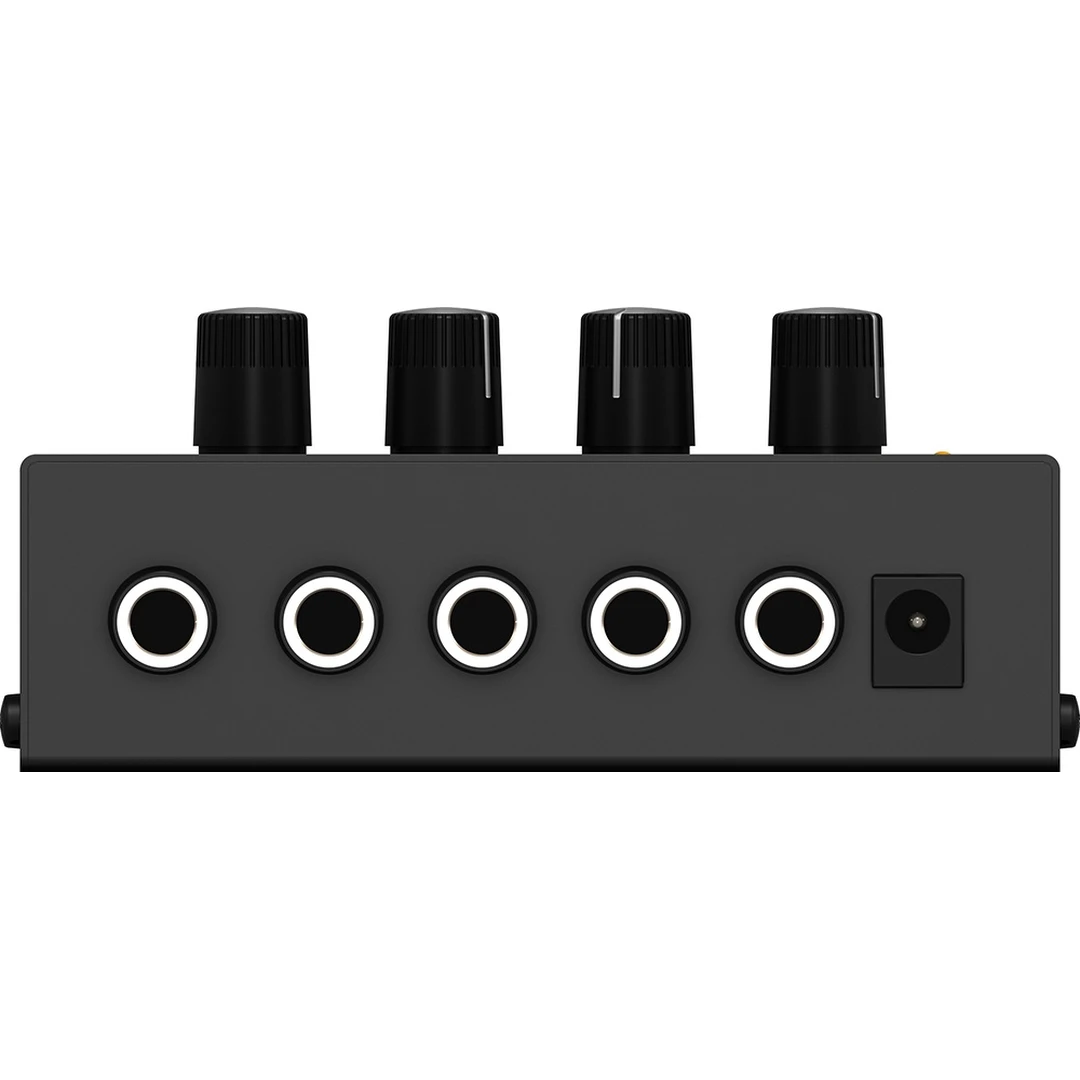 Микшерный пульт Behringer MX400