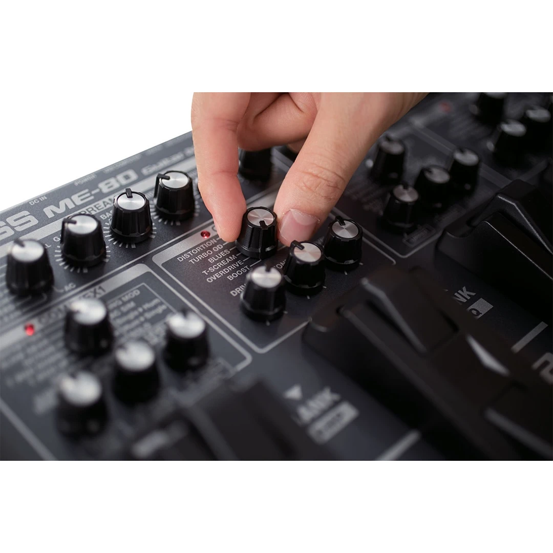 Процессор гитарный Boss ME-80