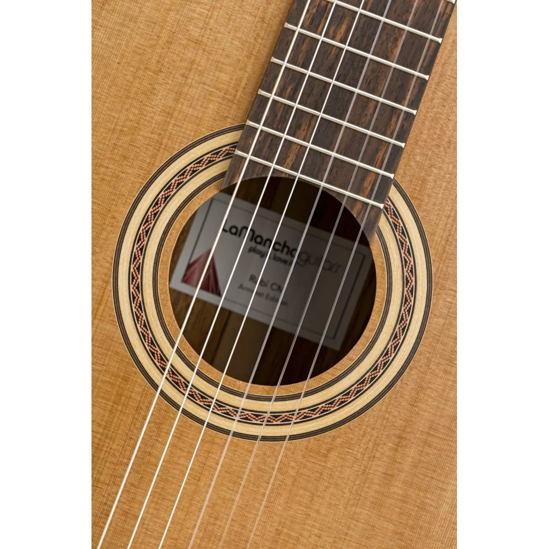 Классическая гитара La Mancha Rubi CM Armrest Edition