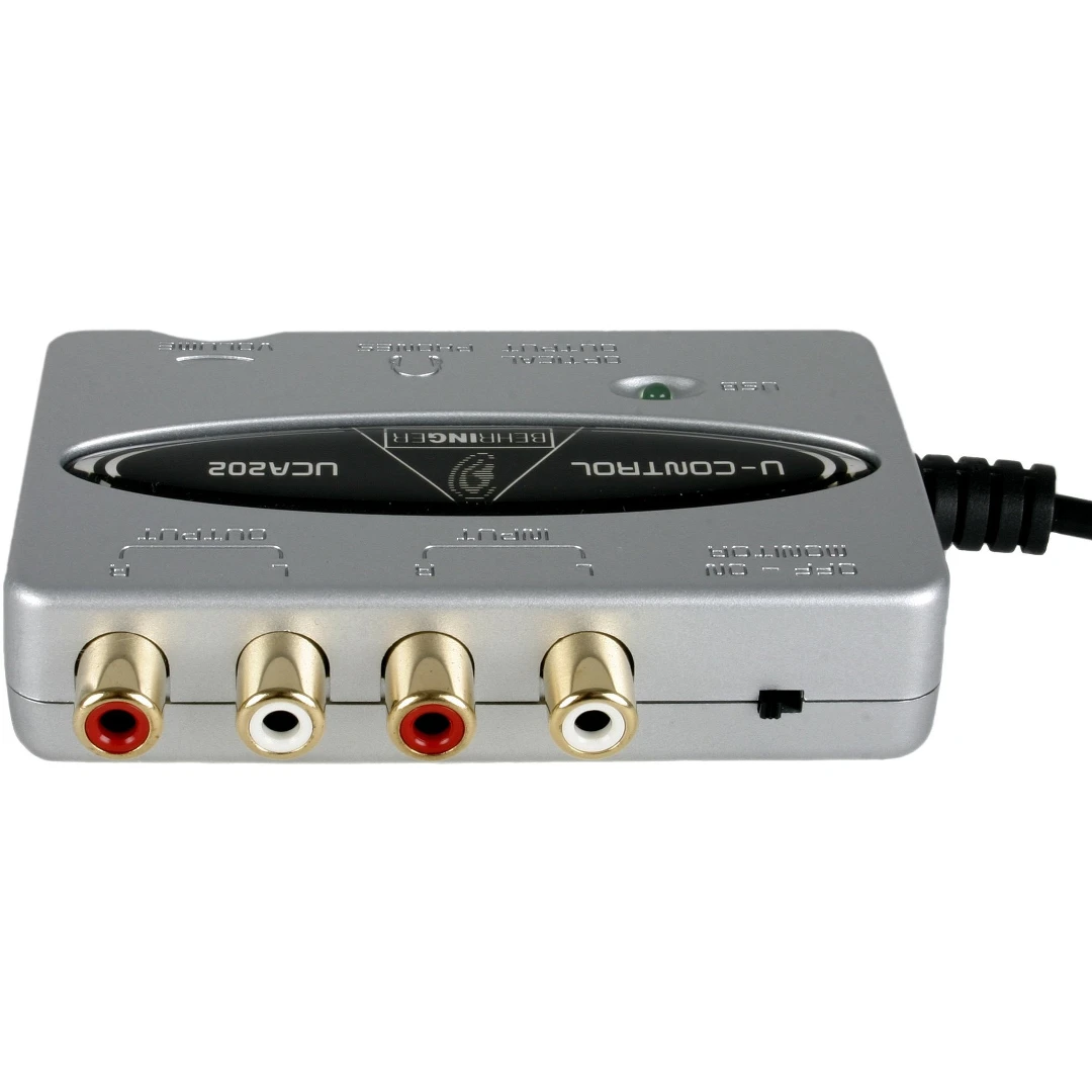 Аудиоинтерфейс Behringer UCA202