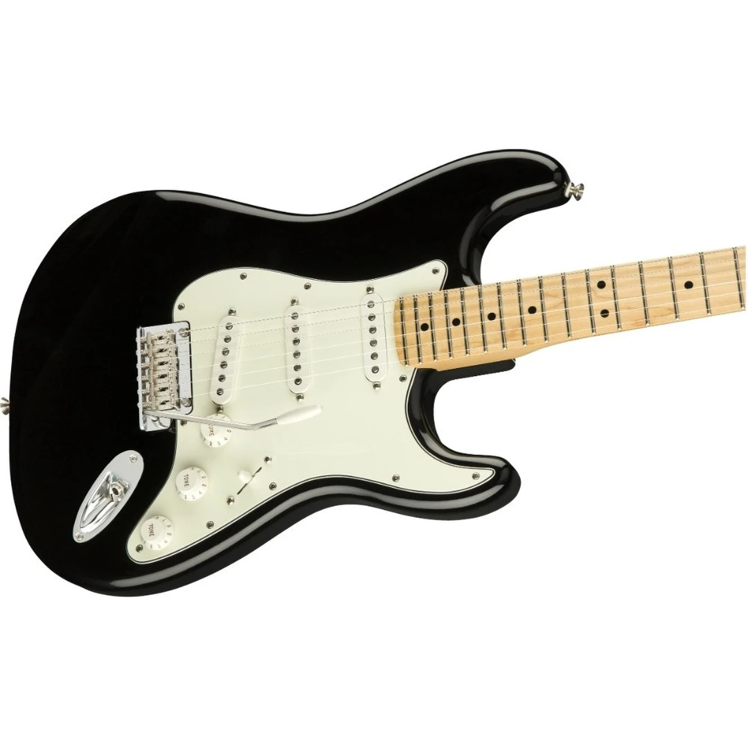 Электрогитара Fender Player Stratocaster MN Black