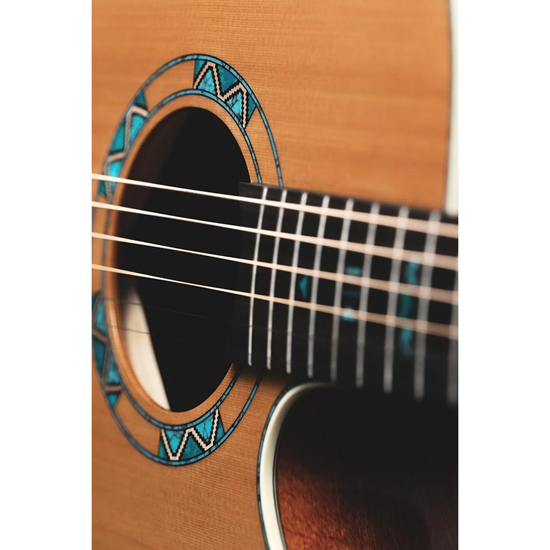 Электроакустическая гитара Takamine LTD2023