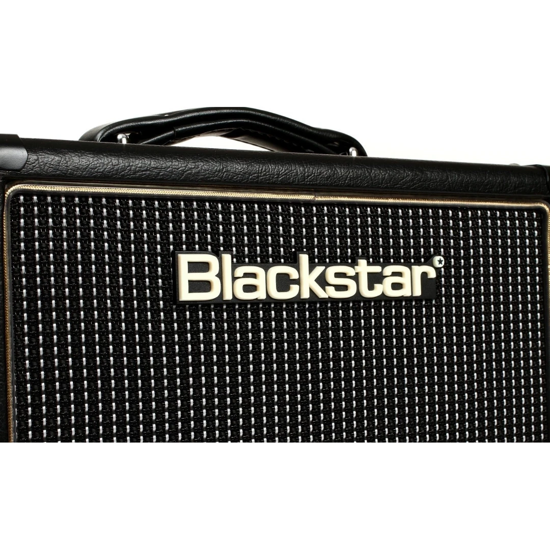 Комбоусилитель Blackstar HT-1R