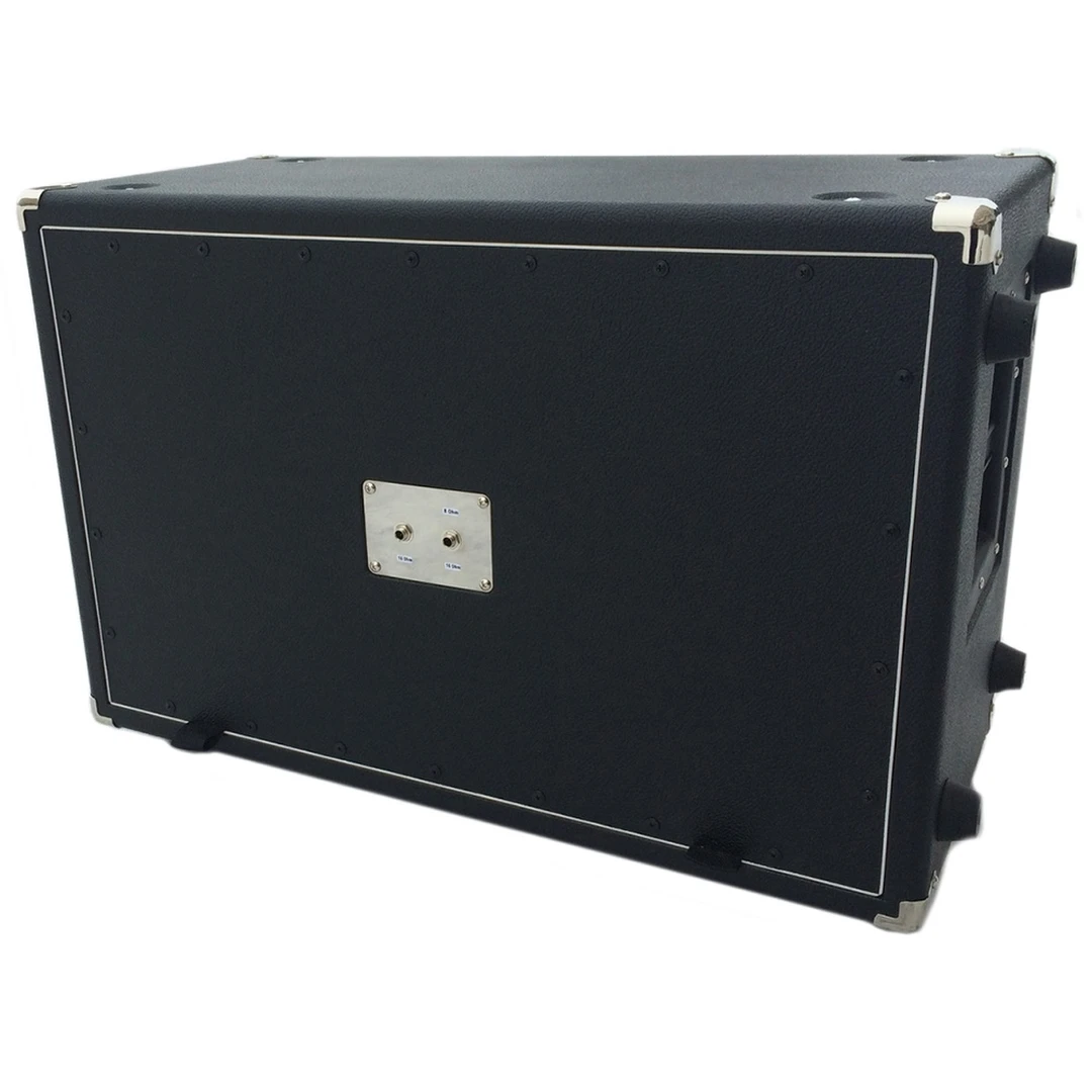 Гитарный кабинет AMT CV30-212