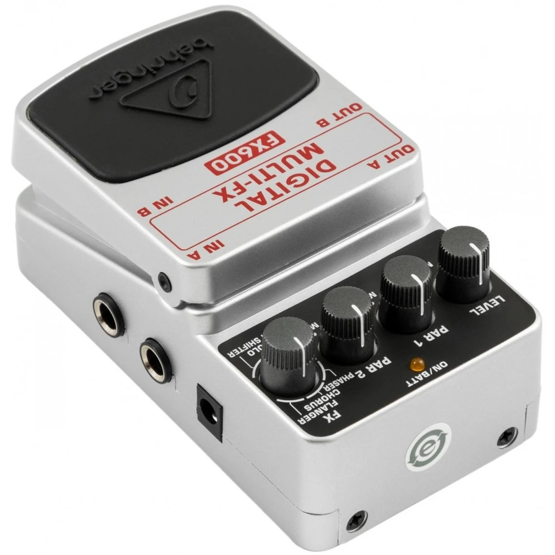 Педаль эффектов Behringer FX600