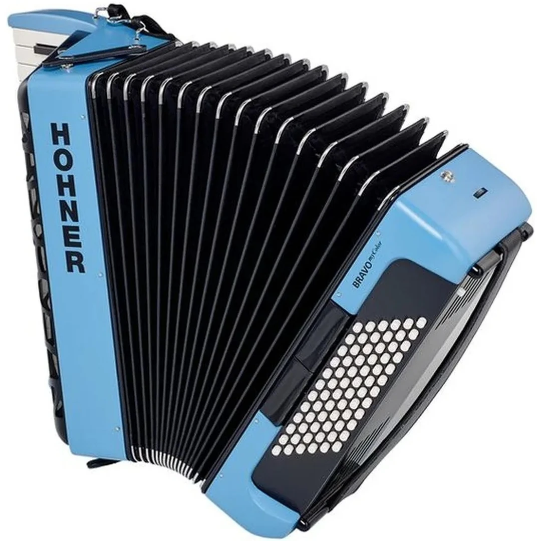Аккордеон Hohner Bravo myColor III 72 Sky