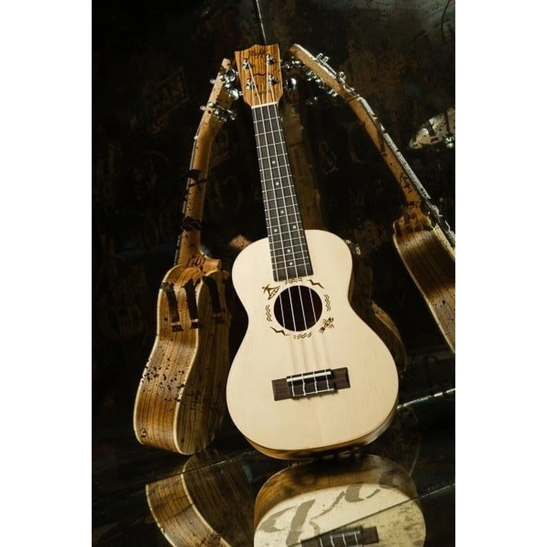 Укулеле Flight DUC 325 SP/ZEB