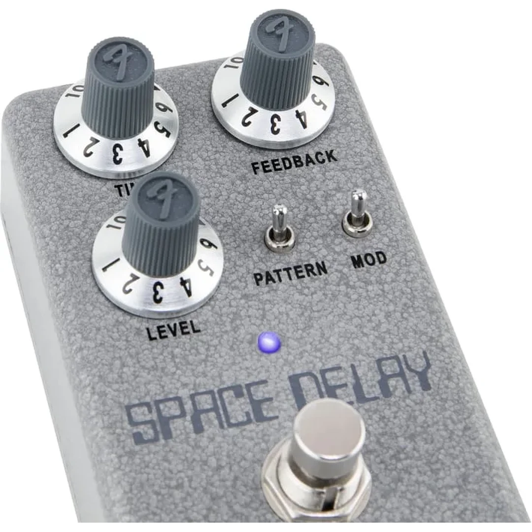 Педаль эффектов Fender Hammertone Space Delay