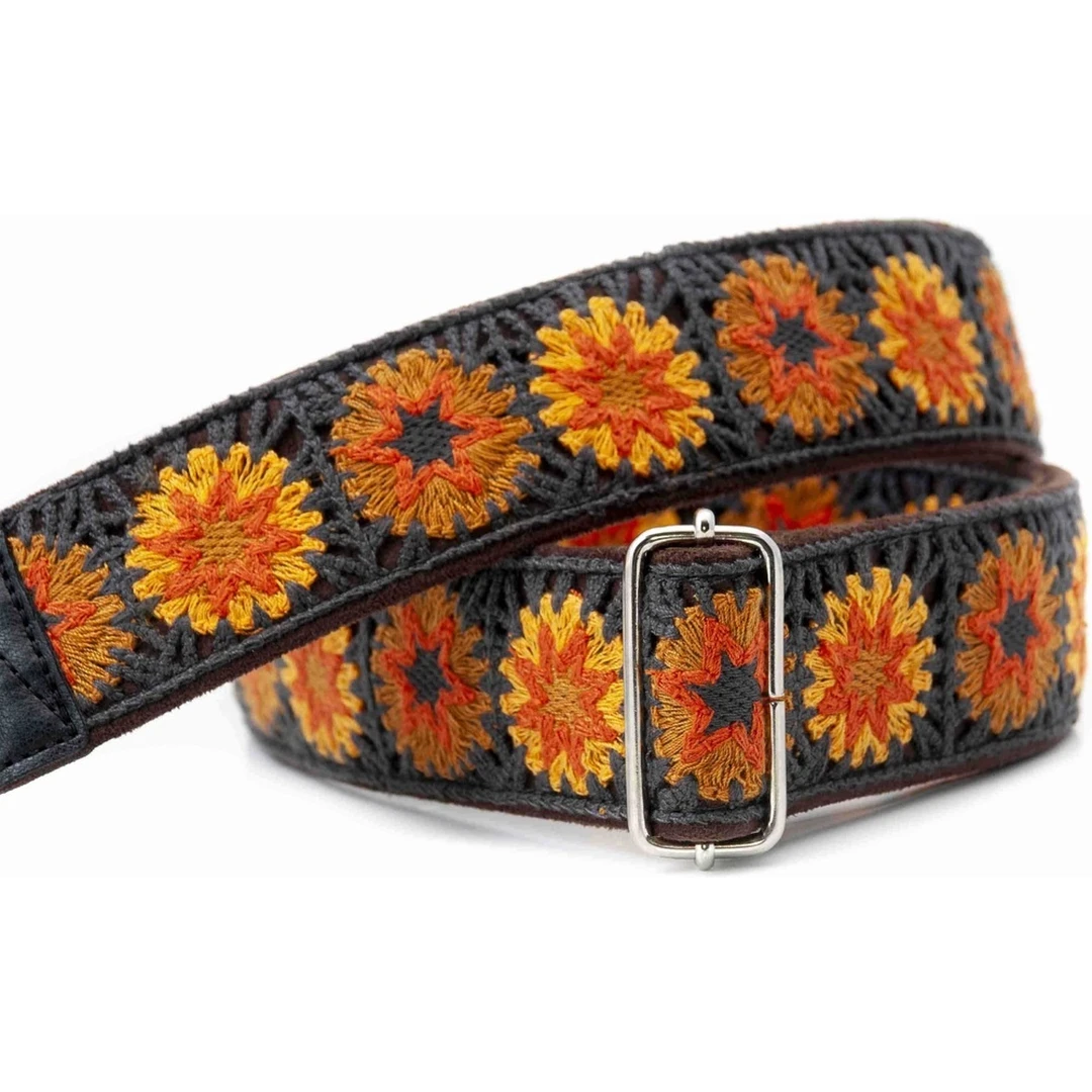 Ремень для гитары RightOn Straps Standard Plus Crochet Brown