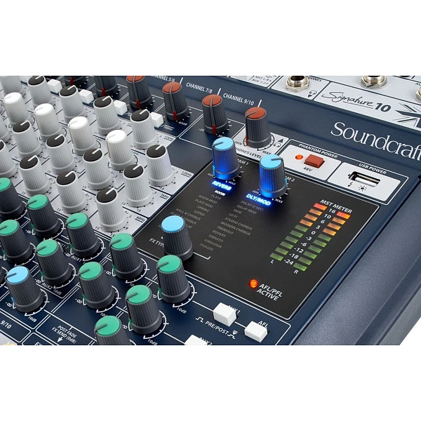 Микшерный пульт Soundcraft Signature 10