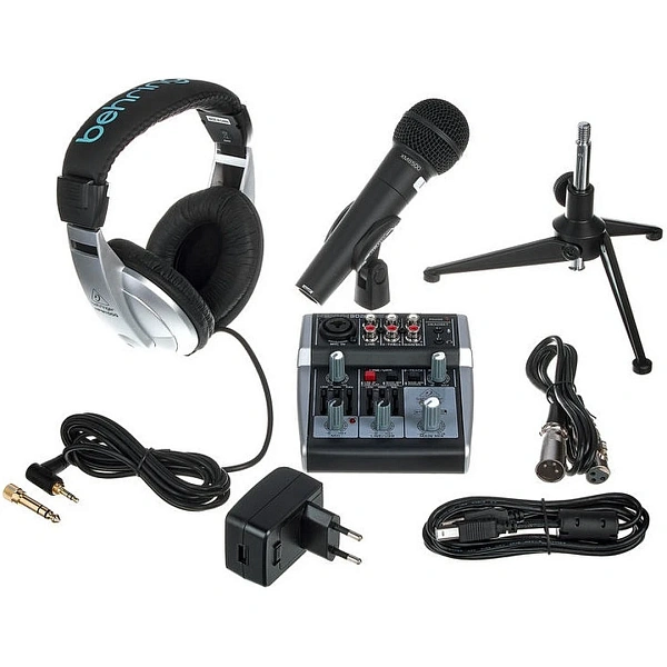 Студийный комплект Behringer Podcastudio 2 USB