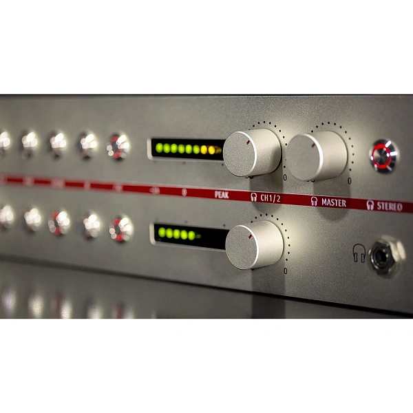 Предусилитель для микрофона Neumann V 402