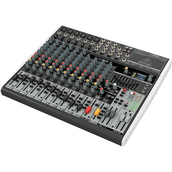 Микшерный пульт Behringer X1832USB