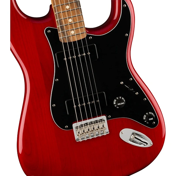 Электрогитара Fender Noventa Stratocaster PF Crimson Red Transparent