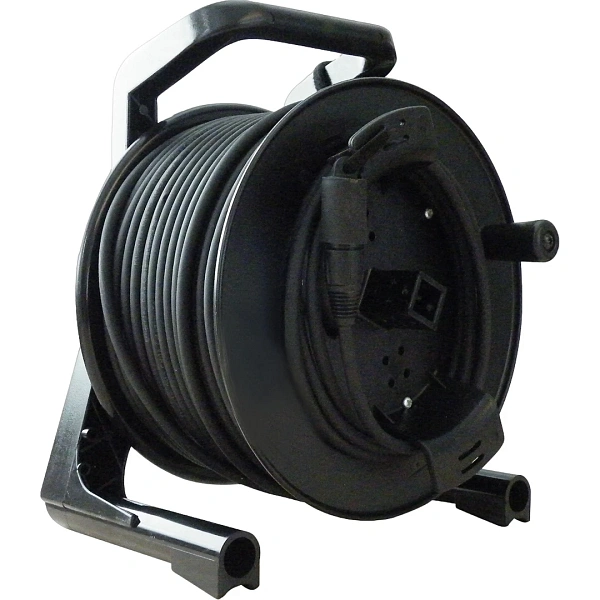 Кабель Klark Teknik NCAT5E-50M