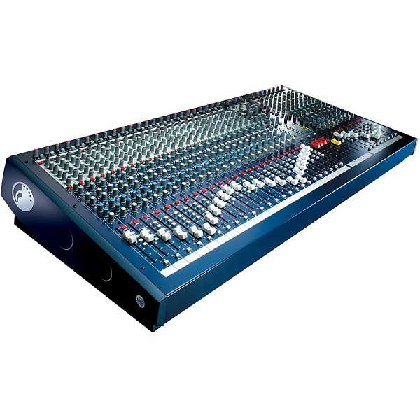 Микшерный пульт Soundcraft LX7ii-24