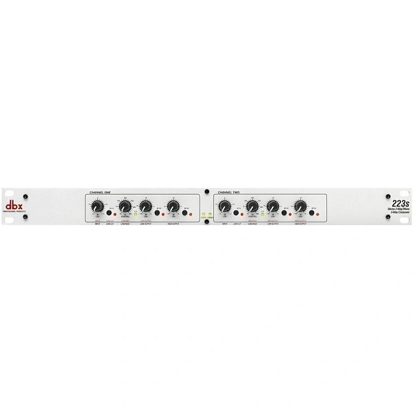 Кроссовер DBX 223S