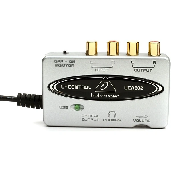 Аудиоинтерфейс Behringer UCA202