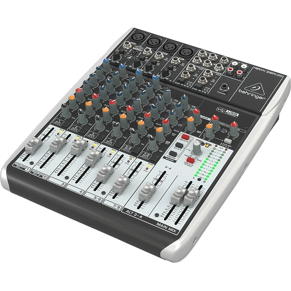 Микшерный пульт Behringer Q1204USB