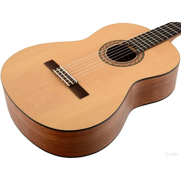 Классическая гитара Yamaha C40M