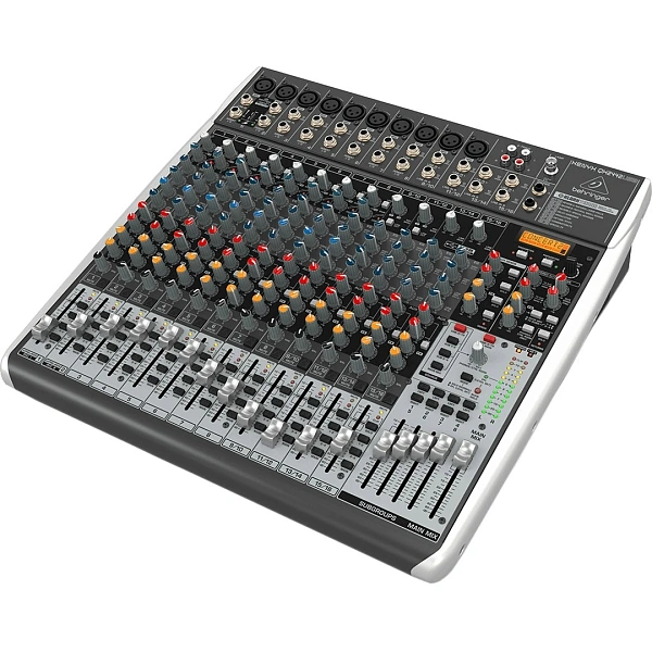 Микшерный пульт Behringer QX2442USB