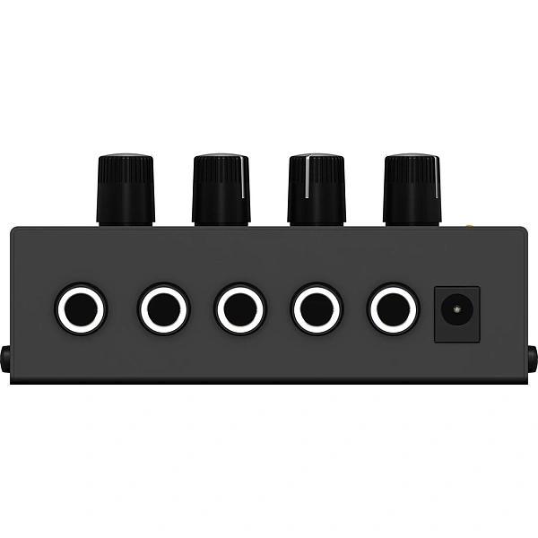 Микшерный пульт Behringer MX400