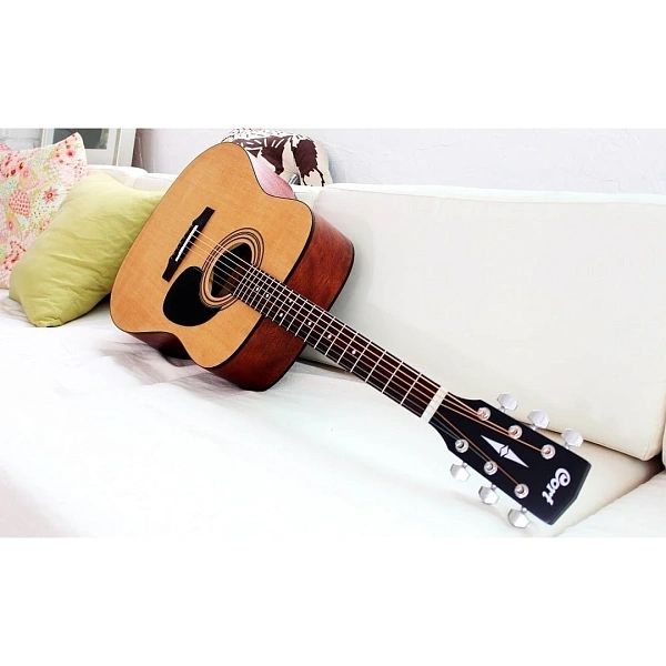 Электроакустическая гитара Cort AD810E OP