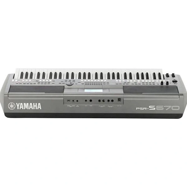 Синтезатор Yamaha PSR-S670