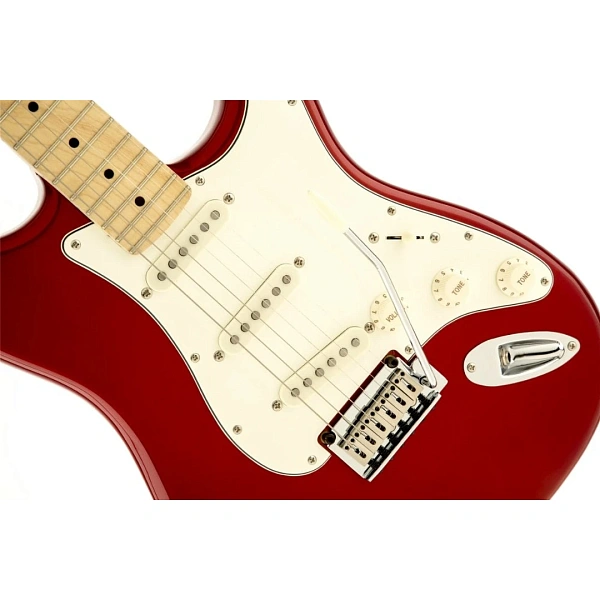 Электрогитара Fender Squier Standard Stratocaster With Tremolo MN Candy Apple Red