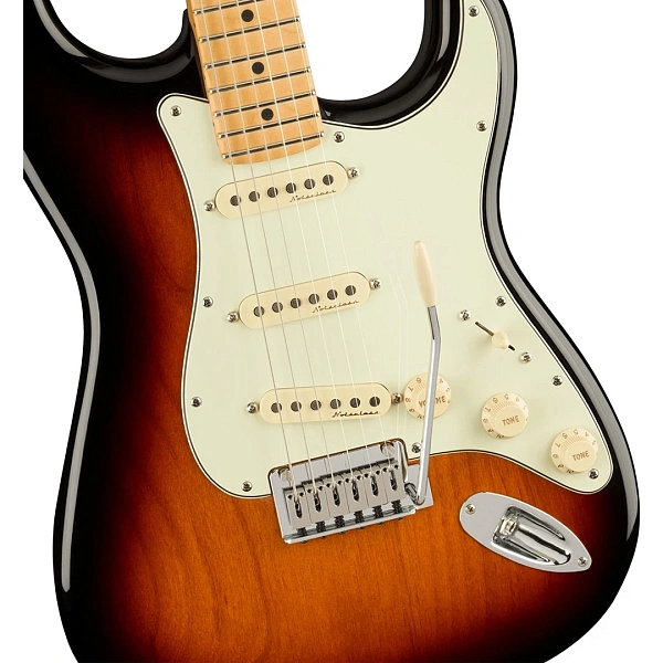 Электрогитара Fender Player Plus Stratocaster MN 3-Tone Sunburst