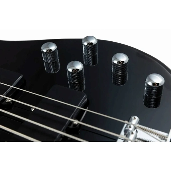 Бас-гитара Peavey Milestone 5 Plus Black