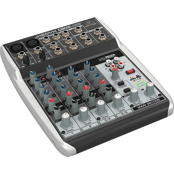 Микшерный пульт Behringer Q802USB
