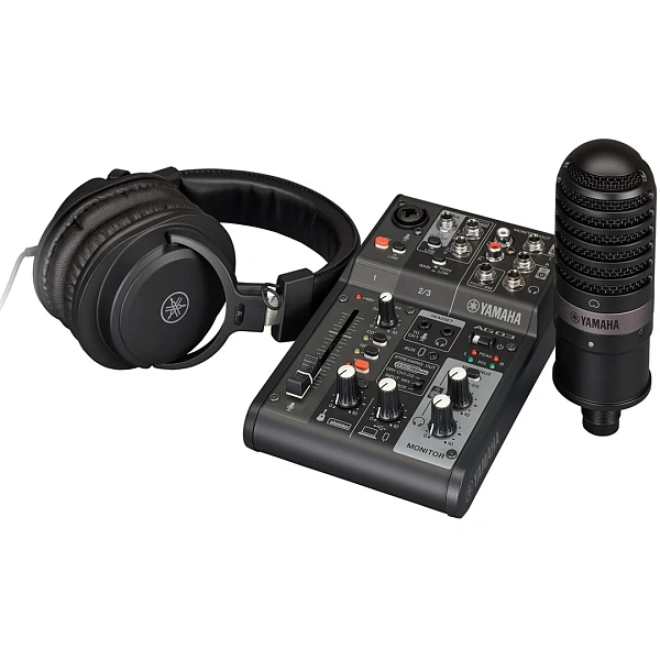 Комплект студийного оборудования Yamaha AG03MK2 Black LSPK