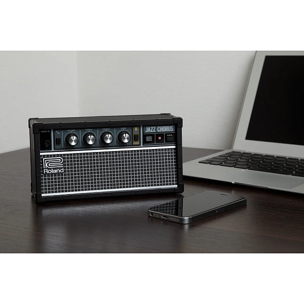Портативная акустическая система Roland JC-01
