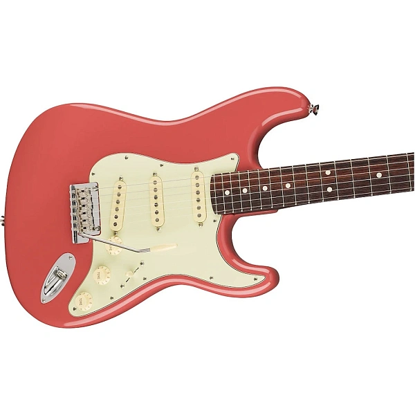 Электрогитара Fender Limited Edition American Professional Stratocaster Rose FRD