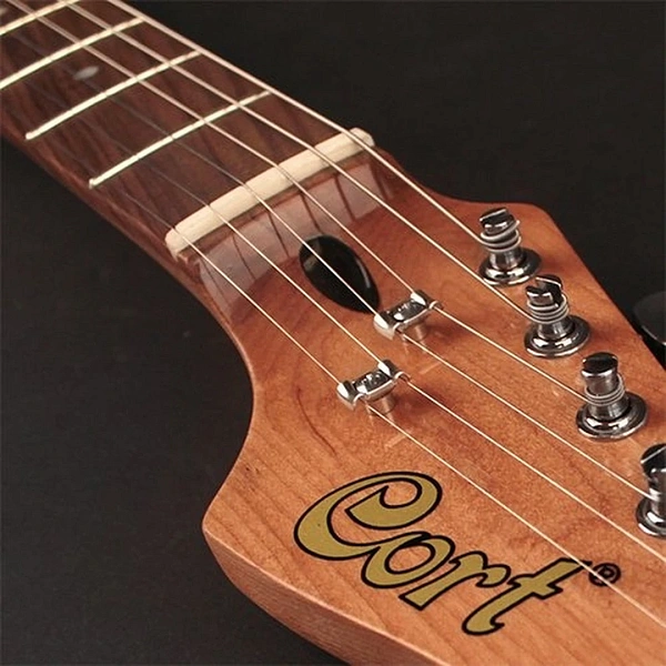 Электрогитара Cort G260CS Olympic White