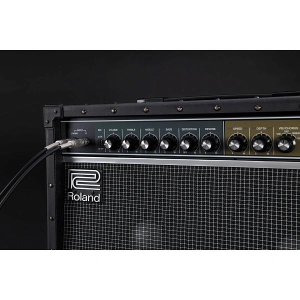 Комбоусилитель Roland JC-40