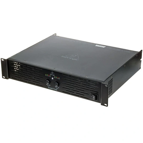 Усилитель Behringer KM1700