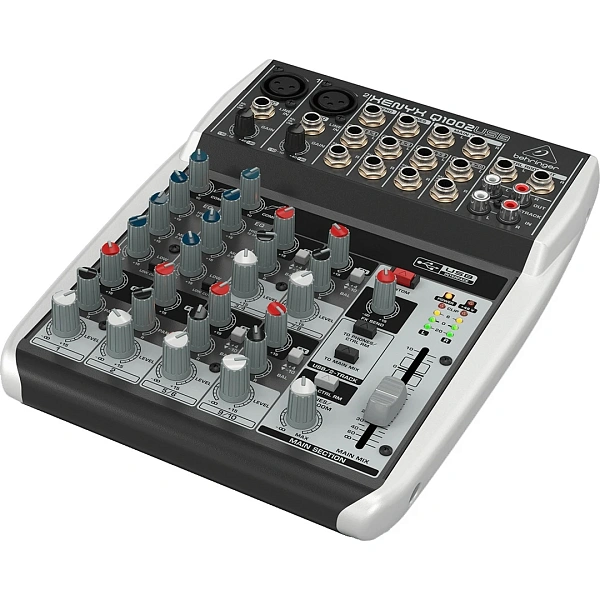 Микшерный пульт Behringer Q1002USB