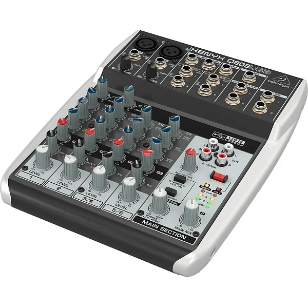 Микшерный пульт Behringer Q802USB